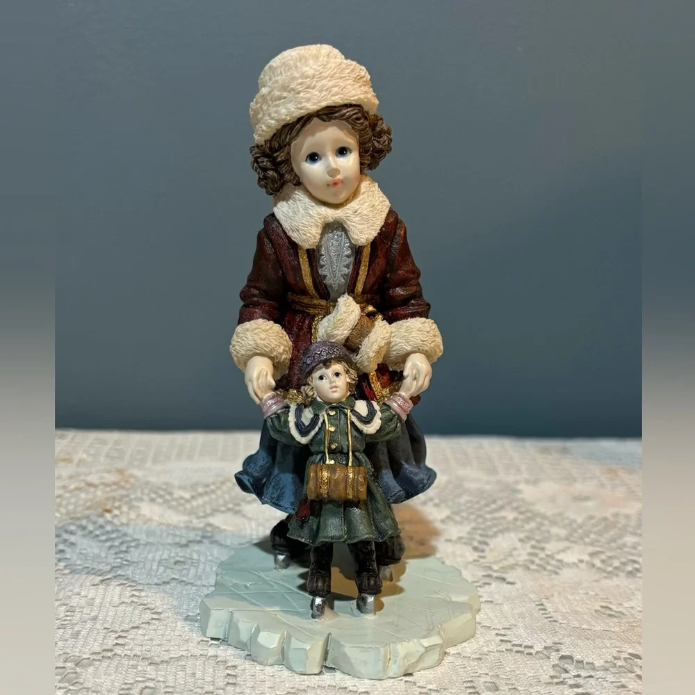 Boyds Bears Yesterdays' Child Dollstone Kristi w/ Nicole Skaters Waltz.